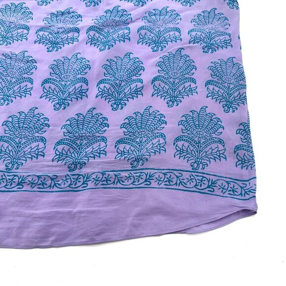 Anthropologie HD in Paris 100% Silk Panorama Batik Print Top - SIZE 8 - Picture 11 of 14